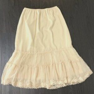 ROBBIE BEE Full Lace Skirt